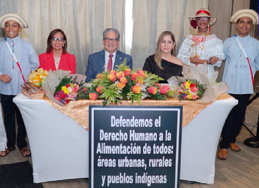 Lanzamiento de campaña 'La Salud de Nuestros niños y niñas no tiene precio'. Foto: Cortesía