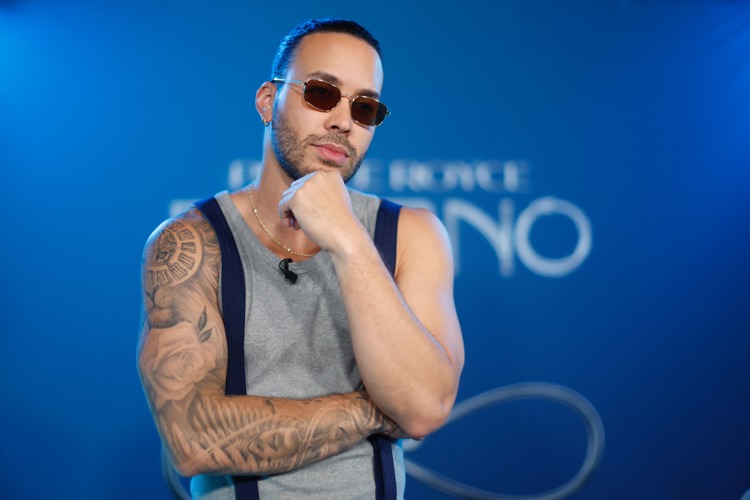 Prince Royce afirma que los latinos viven un momento muy difícil 