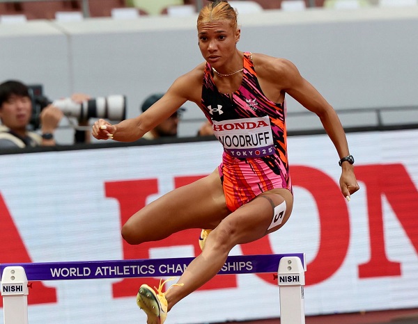Gianna Woodruff ganó su respectivo heat de semifinales de los 400 metros con vallas. Foto: COP