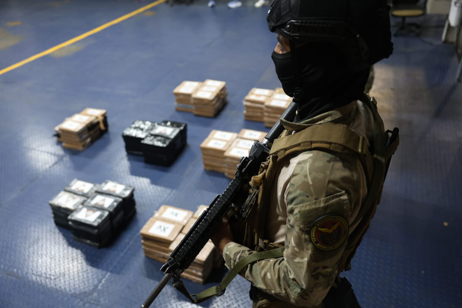 Panamá decomisa más de una tonelada de droga en contenedores | Critica