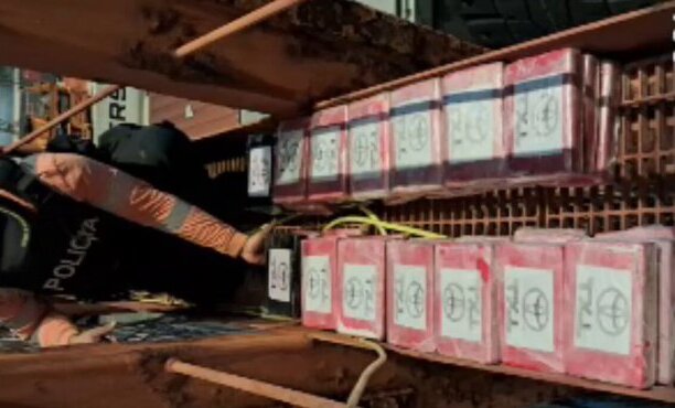 Decomiso de los 42 paquetes de droga.