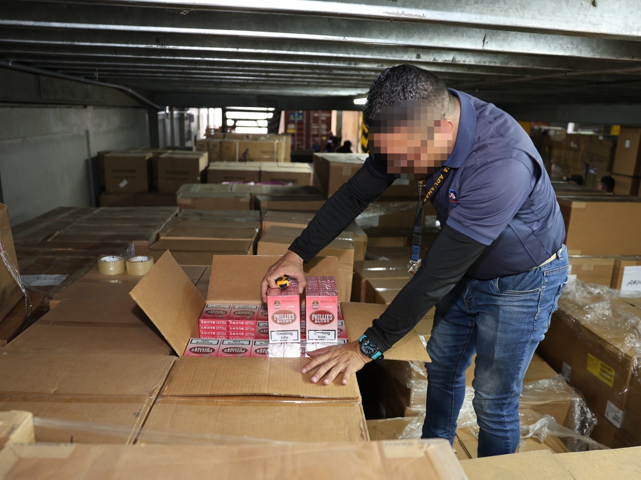 Operativo aduanero en ZLC.