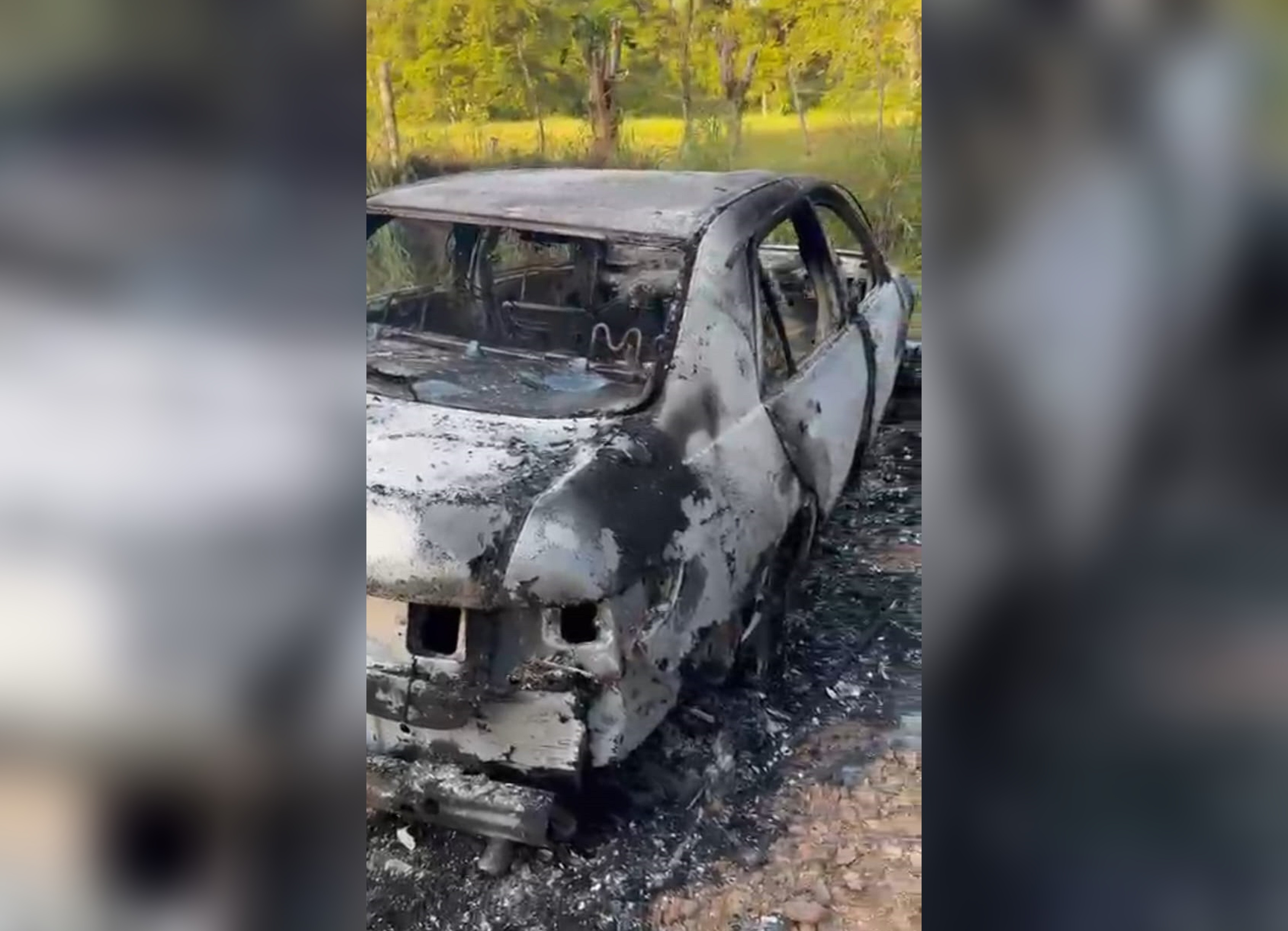 Vehículo calcinado, Corozalito, Hurtado, La Chorrera, Panamá Oeste, Ministerio Público, Medicina Legal, restos humanos, investigación policial, persona desaparecida, crimen, auto incendiado.  /  Foto: Eric Montenegro