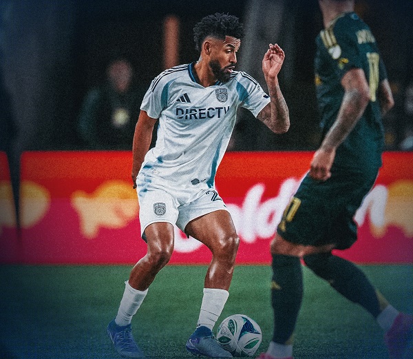Aníbal Godoy en acción durante el partido del sábado 1 de noviembre en Portland. 
