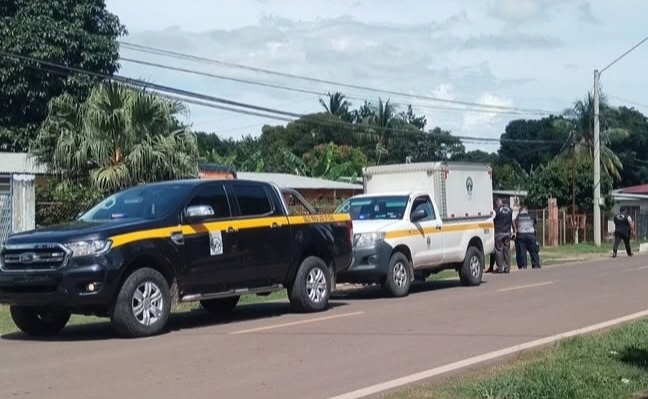 Las autoridades llegan al punto donde ocurrió la desgracia.