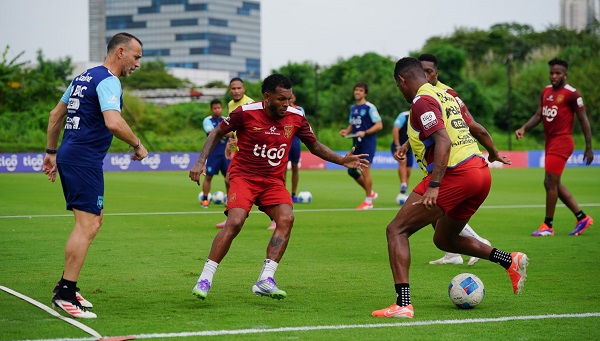 Entrenamiento de este domingo 9 de noviembre de la Selección Mayor de Fútbol de Panamá. Foto: FPF