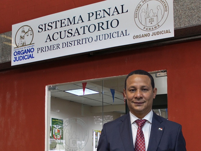 La Fiscalía Anticorrupción señaló a Héctor Brands como uno de los presuntos implicados en varias transacciones bancarias efectuadas en el año 2019 y junio de 2020.  /  Fotocomposición