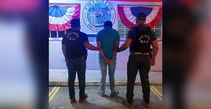 El presunto victimario deberá enfrentar en las próximas horas a un juez de Garantías para que se decida su situación legal.  /  Foto: Eric Montenegro