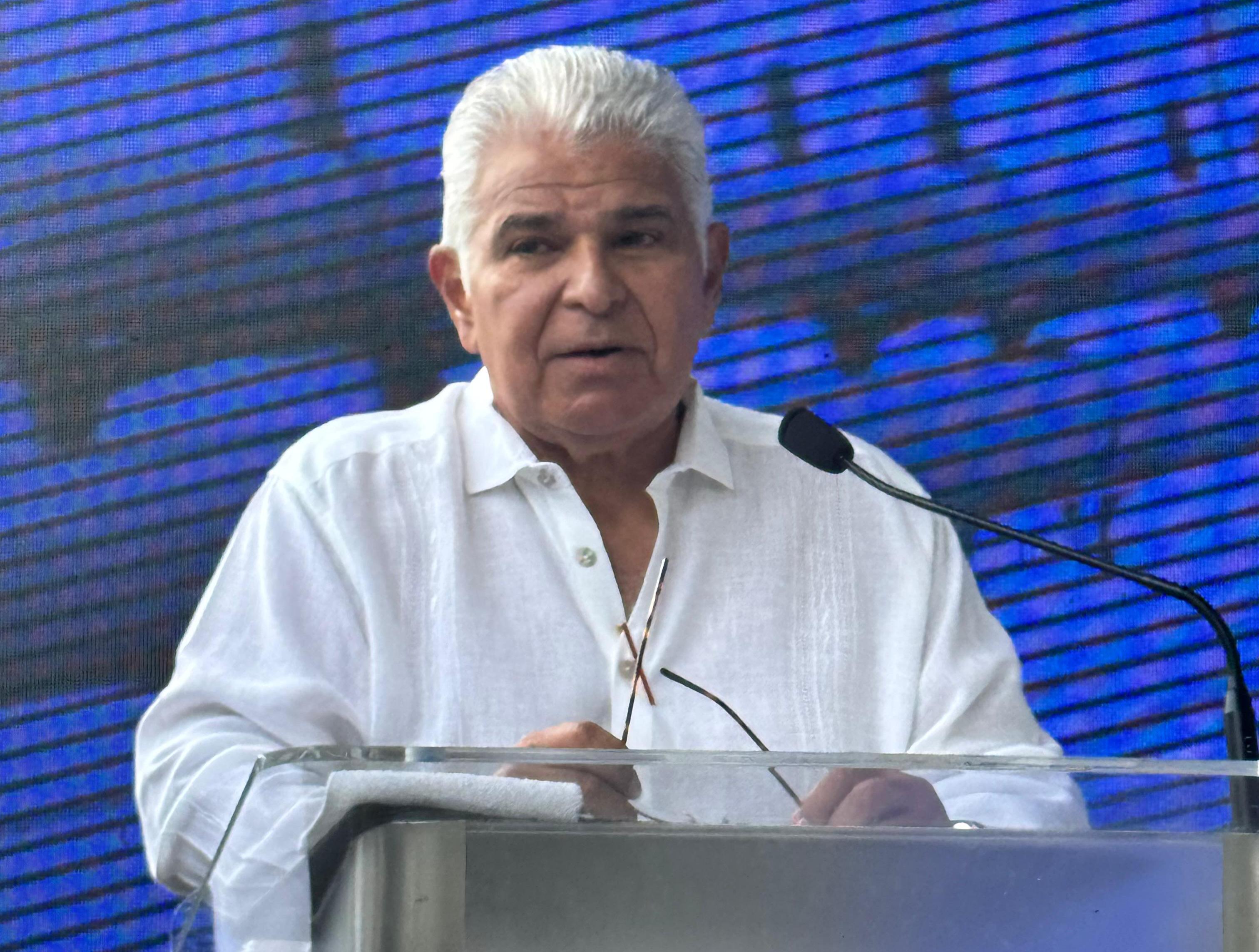 Presidente Mulino en su habitual conferencia de los jueves.