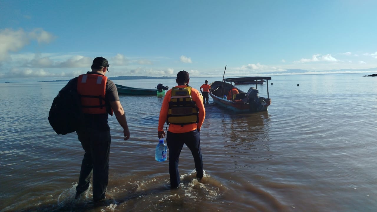 En labores de búsqueda.