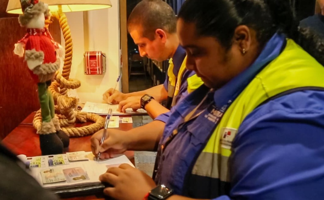 Inspección en locales comerciales.