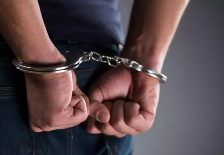 El agresor tiene 33 años.