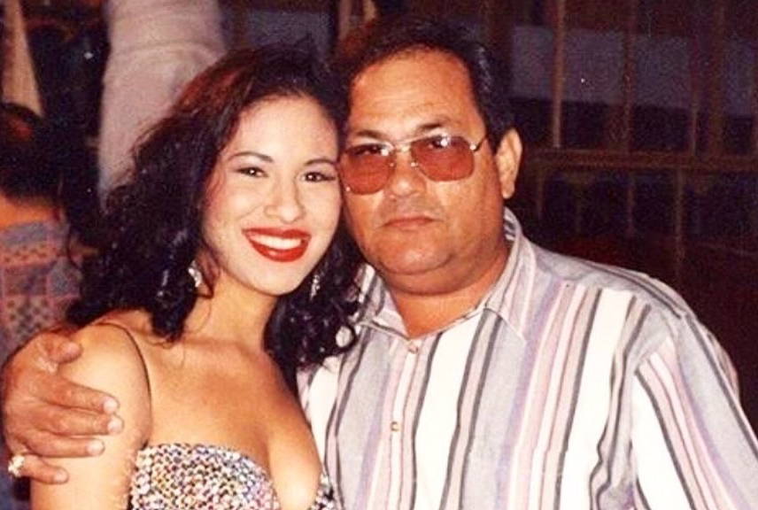 Fallece el padre y representante de la cantante Selena, Abraham Quintanilla 