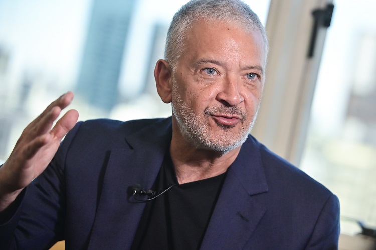 El periodista peruano Pedro Salinas, explicó que las mujeres que denunciaron en 2021 al Opus Dei por haber sido víctimas de trata “fueron reclutadas con promesas de educación y formación, pero acabaron trabajando durante años en labores domésticas sin salario. Foto/EFE