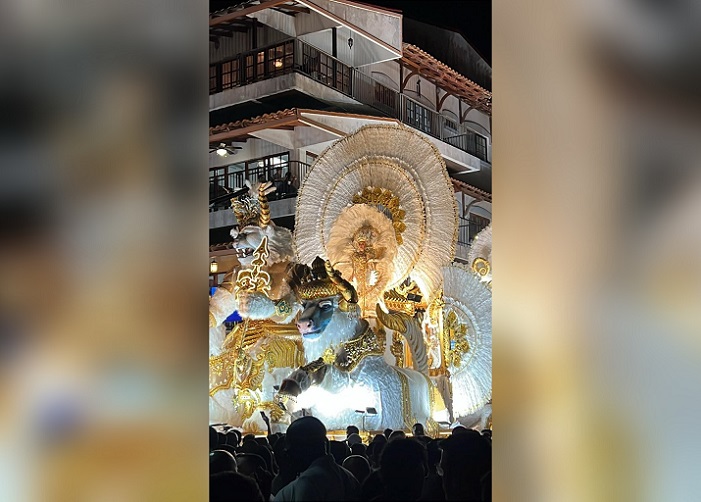 Los asistentes brincaron, cantaron y disfrutaron hasta el amanecer.  /  Foto: Cortesía