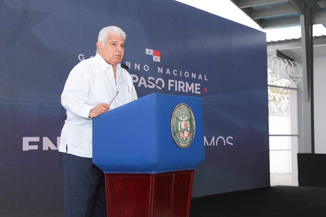 Mulino descartó cualquier interés oculto tras la toma del control de la recolección de la basura