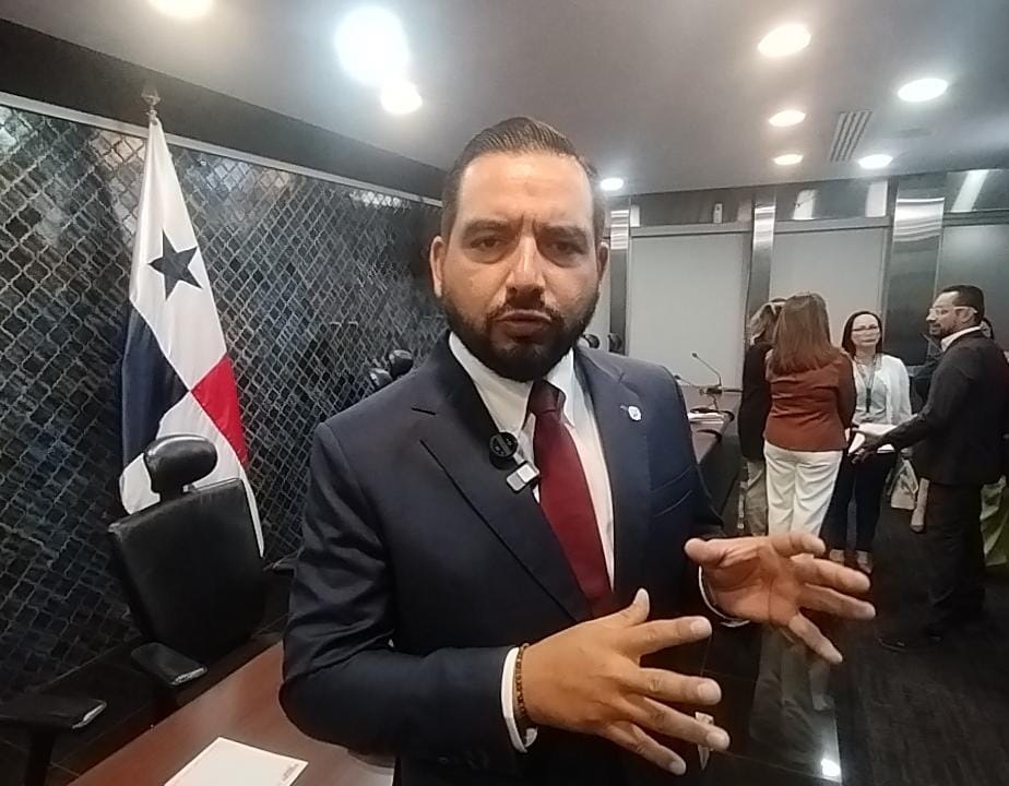 El diputado Edwin Vergara aseguró que el proceso será abierto, transparente y participativo.