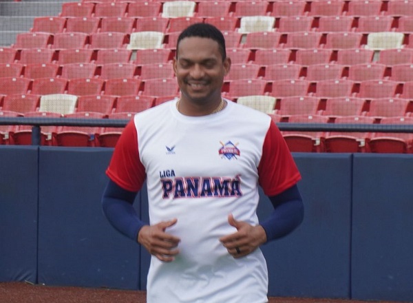 El receptor panameño Christian Bethancourt se reportó en el primer día de entrenamientos de los Federales de Chiriquí con miras a la Serie del Caribe. Foto: Probeis