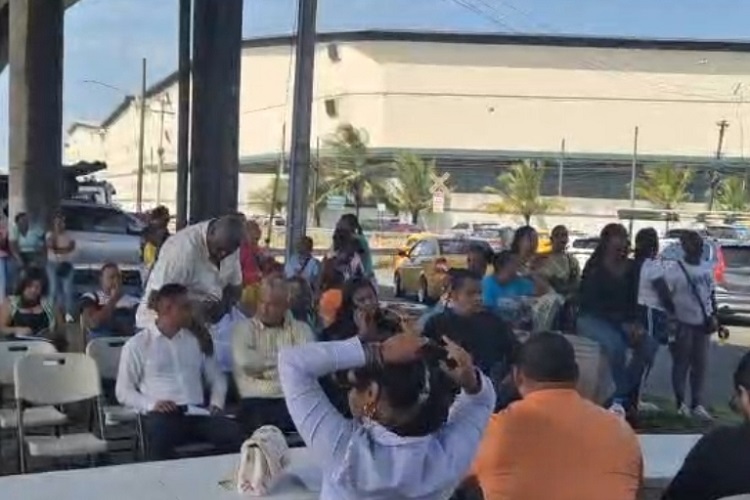 Los concejales le hicieron un llamado a la empresa ferroviaria, debido a que sus impuestos no quedan en la región. Foto. EFE