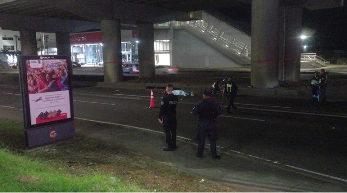 El taxista involucrado se dio a la fuga.  /  Foto: Alexander Santamaría