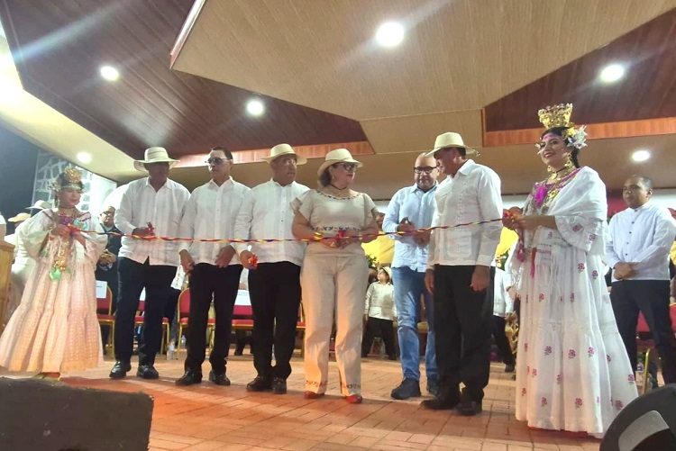 La Feria de San Sebastián se extenderá hasta el domingo 25 de enero, y recibirá a propios y visitantes para disfrutar de sus exposiciones, actividades culturales y agropecuarias, reafirmándose como uno de los eventos más emblemáticos de la provincia.