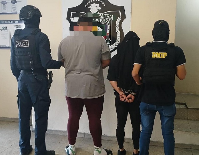 El juez de Garantías imputó cargo, al hombre de 21 y a la mujer de 26 años, por el delito de violencia doméstica.  /  Foto: Eric Montenegro