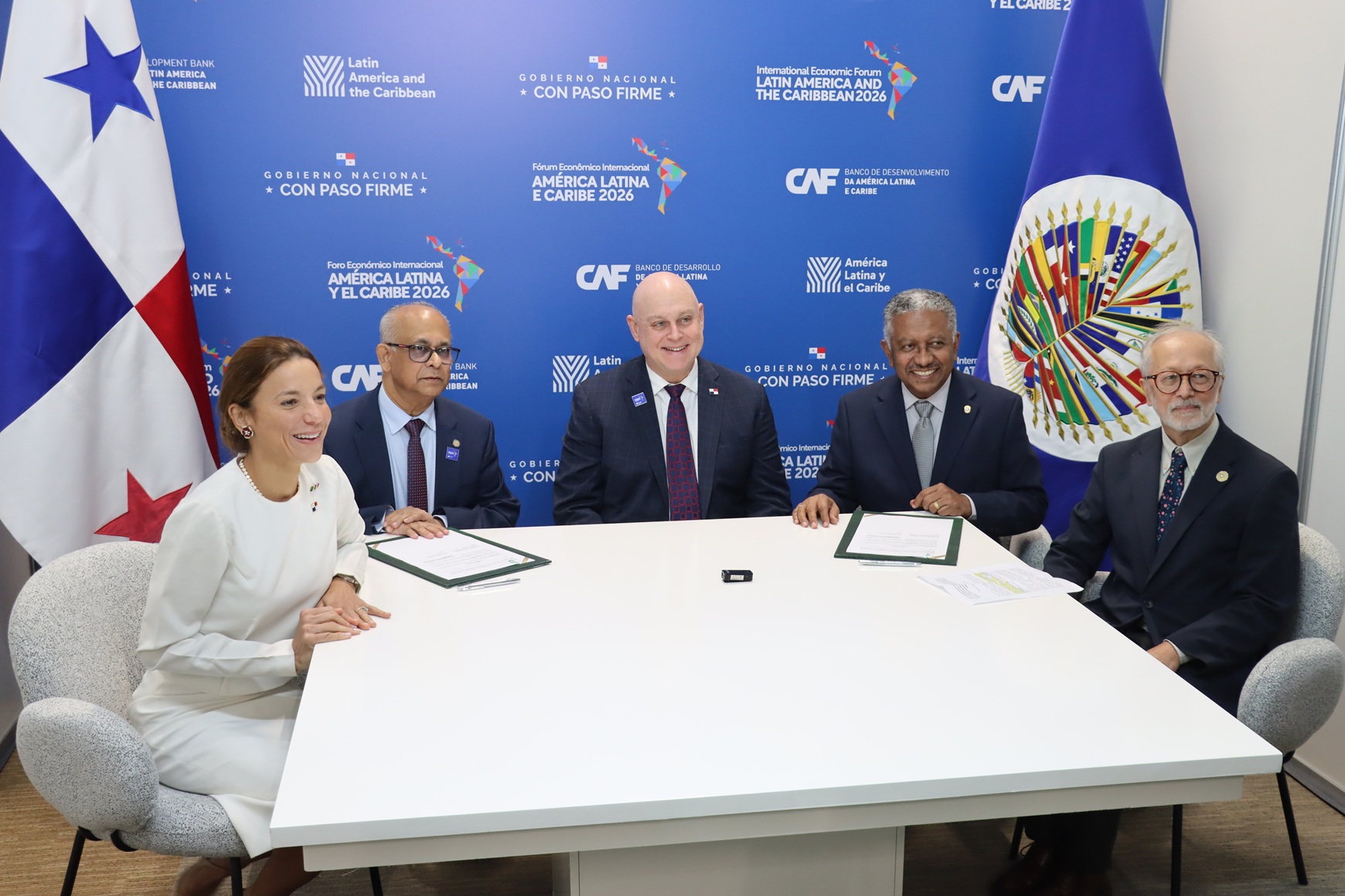 La firma del convenio de cooperación se realizó en el Panama Convention Center. Foto: Cortesía