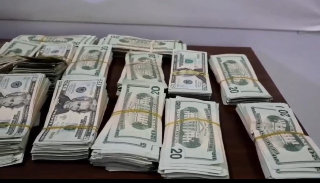 El ciudadano y la evidencia fueron remitidos ante las autoridades judiciales. Foto: Cortesía