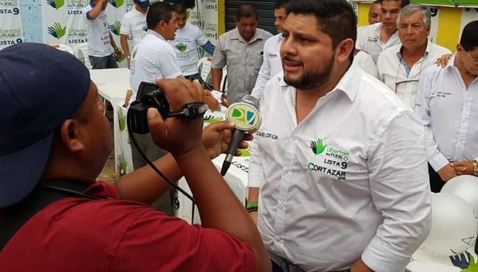 Leonardo Cortázar formó parte del partido Libertad es Pueblo, después estuvo en ADN.