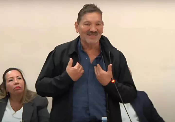 Genaro López durante el acto de audiencia. Foto: Archivo