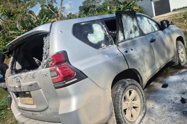 En el ataque contra el esquema de seguridad de Castellanos, del partido Alianza Social Independiente (ASI), fueron secuestradas tres personas, quienes fueron liberadas horas después. Foto. EFE