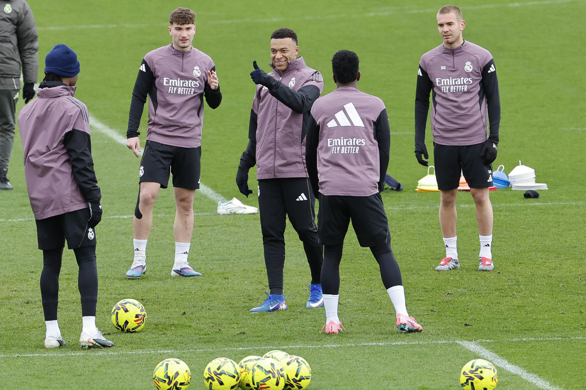 Mbappé supera molestias y refuerza al Real Madrid en semana clave. /Foto: EFE