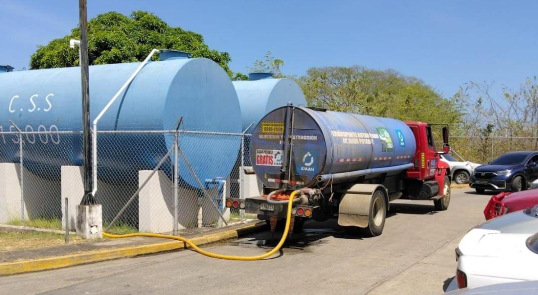 Piden a la población un consumo moderado del agua potable. Foto: Cortesía