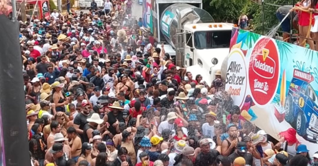 Se ha restringido el ingreso de cortauñas, limas de uñas e incluso a mujeres con uñas largas acrílicas, como parte de las medidas preventivas.