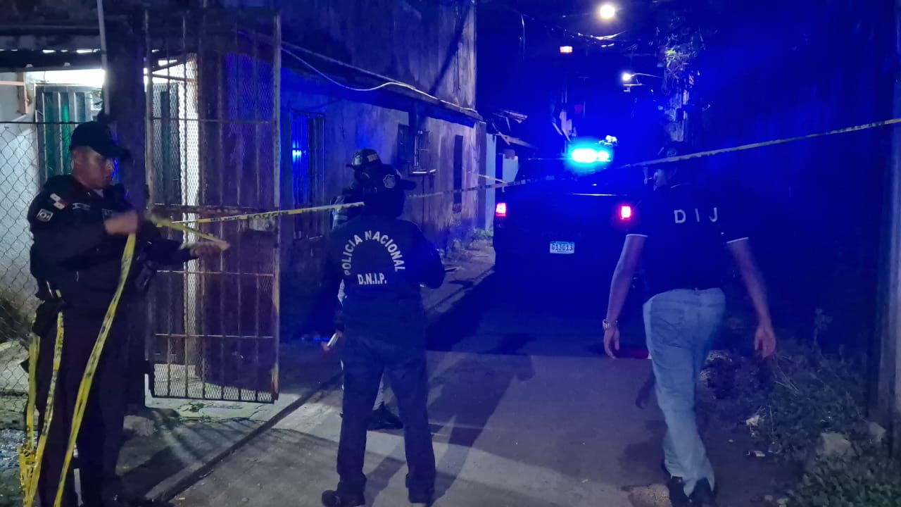 Las autoridades siguen en la búsqueda de los responsables. 