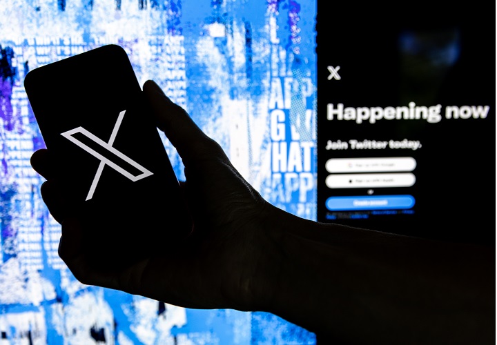 Por el momento, la red social X no ha realizado comentarios respecto a eventuales problemas técnicos en su herramienta. Foto. EFE