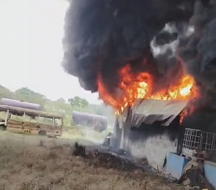 Las llamas fueron controladas antes de que se propagaran y ocasionaran más daños. /  Imagen: BCBRP