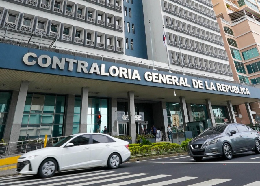 La Contraloría hace efectivo el pago del primer cuatrimestre de inversión a las juntas comunales del distrito de Panamá. Foto: Cortesía 