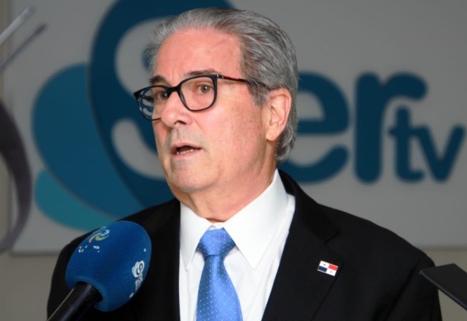 El ministro Fernando Boyd Galindo salió al frente ante los cuestionamientos. 