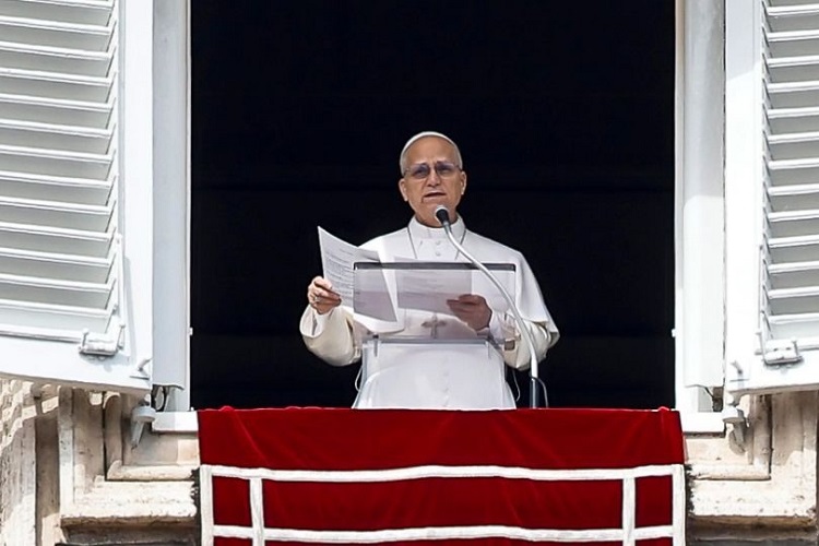 El llamamiento del pontífice se produce solo un día después del ataque con el que Estados e Israel buscan tumbar el régimen iraní. Foto. EFE