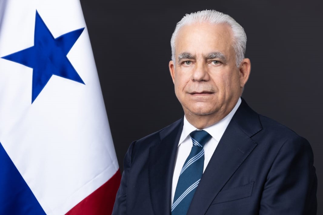 El ministro de Desarrollo Agropecuario, Roberto Linares