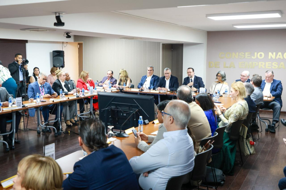 Encuentro entre el MICI Y CONEP. Foto: Cortesía