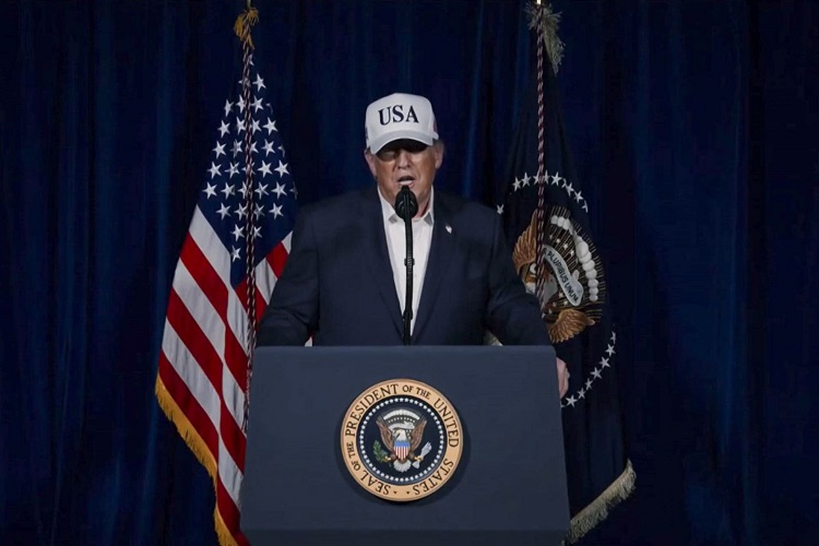 El presidente de Estados Unidos, Donald Trump, describió al país persa como un "tigre de papel" cuyas capacidades de defensa han sido neutralizadas. Foto. EFE