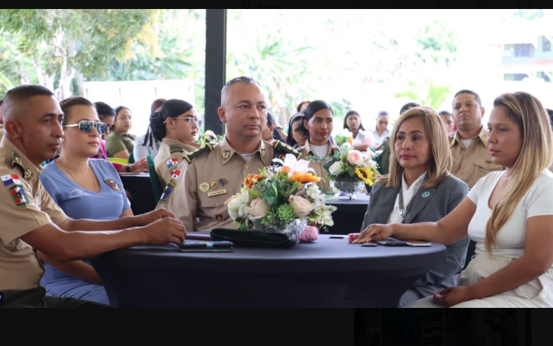 Las fronterizas fueron agasajadas por miembros de la institución. 
