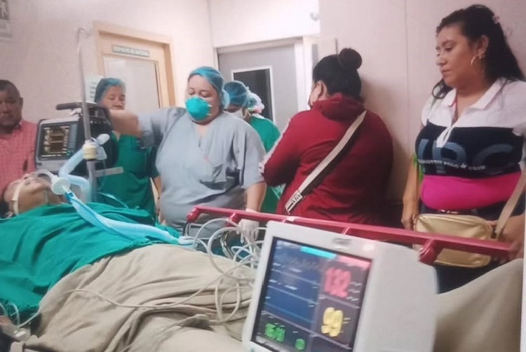 Según familiares del paciente, el propio director médico del Hospital Nicolás A. Solano, el Dr. David Rodríguez, intervino para lograr la admisión en el Hospital Santo Tomás. Foto. Eric Montenegro