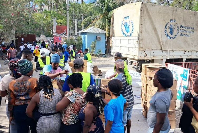 Por la situación en el estrecho de Ormuz,  se tardan más en entregar por el mar y los costes se han incrementado. Foto. Programa Mundial de Alimentos