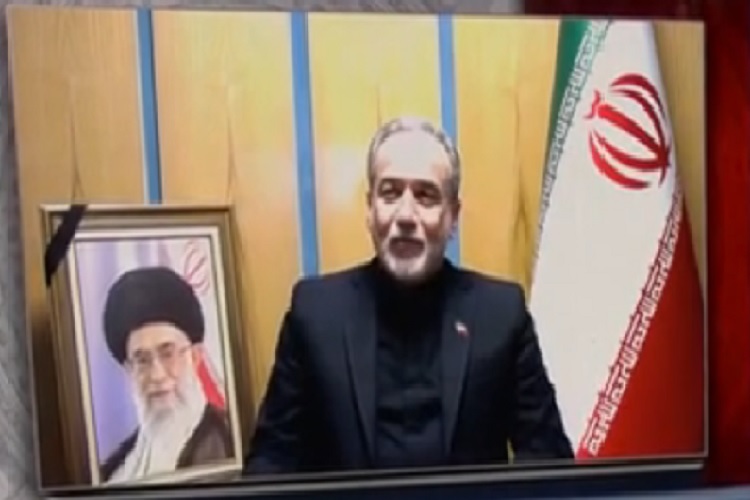 El ministro de Exteriores, Abás Araqchí, que han contenido los ataques por respeto a la desescalada solicitada. Foto. Imagen de CBS News