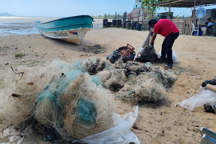 En 2017, Panamá se unió a una iniciativa global contra las redes fantasma. 