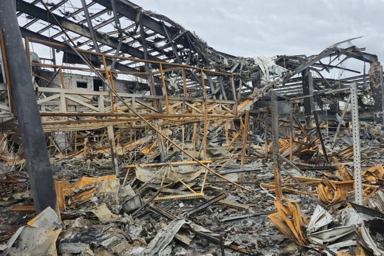 La Guardia Revolucionaria indicó que estos ataques forman parte de una estrategia de represalia frente a las acciones de Estados Unidos e Israel contra instalaciones económicas e industriales iraníes en las últimas semanas. Foto. EFE