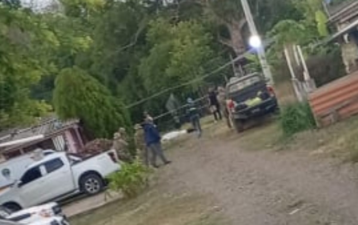 #SucesosCri A dos personas se les aplicó detención provisional como medida cautelar, en un caso al cual se le vincula a un homicidio ocurrido el 1 de abril en la comunidad costera de Playa Chiquita.